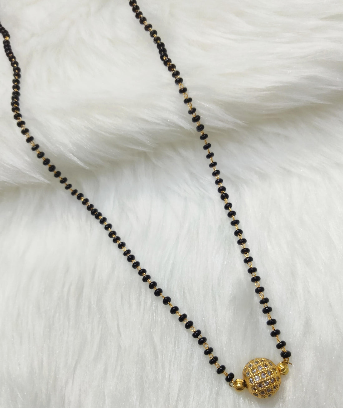 SHINEXA 18-Inch Short Gold Mangalsutra for Women - Traditional & Modern Fusion